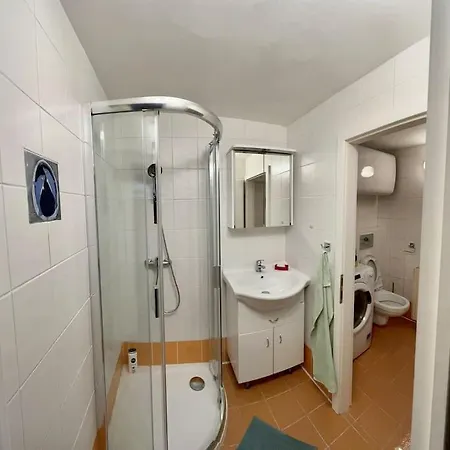 Soukromi Blizko Prazskeho Hradu Apartment Prague